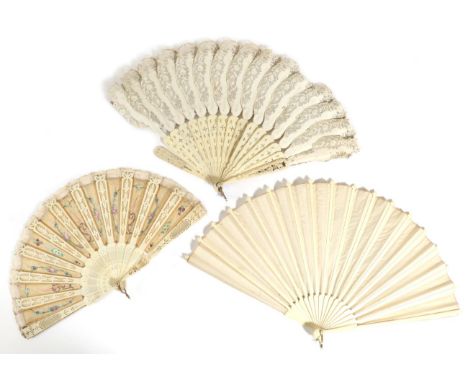 An Early 20th Century Carved and Pierced Bone Fan, the double leaf mounted à la Sultane, silk panels painted with flowers bet