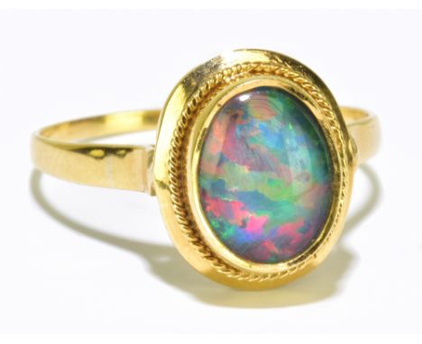 An 18ct yellow gold and triplet opal set ring, size S, approx 3.55g.