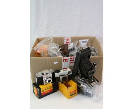 Collection of Instamatic Cameras, Disc Cameras, Pocket and Kodak Cameras, approx. 29 in total (please see image with full lis