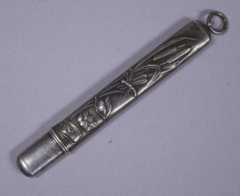 Art Nouveau sterling silver pencil holder with imported wares Birmingham assay hallmark 1910 (William Vale & Sons), repoussé 