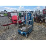 2013 Genie GR12 Manlift