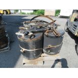 Hydraulic tanks