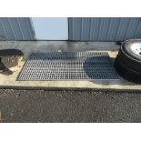 Deck plate