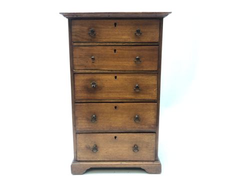 Apprentice piece mahogany miniature chest of drawers, five graduated drawers, bracket feet H46cm, W28cm, D16cm