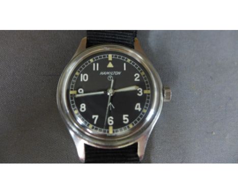 A Hamilton Pilots RAF stainless steel wristwatch - 28 mm black dial, Arabic numerals, luminous hands and sweep seconds - stam