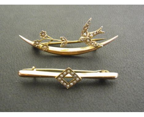 Two early 20th century seed pearl bar brooches - Lengths 4 and 4.5cms - Total weight approx 3.4gms
Condition Report: Good - W