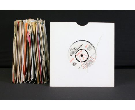 Vinyl - 37 UK mainly 1960s and early 1970s demo promo 7” singles on Reprise / Elektra / Warner Bros. / Atlantic labels, artis