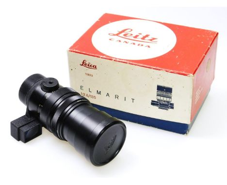 A Leica Leitz camera lens, Elmarit 1:2.8/135, 14cm high.  (boxed)
