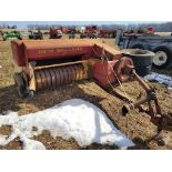 New Holland 271 Baler