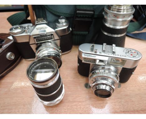 Two Voigtlander 35mm cameras and two lenses, a Voigtlander Bessamatic No201894 with Septon 1:2/50 lens, a Voigtlander Vitomat