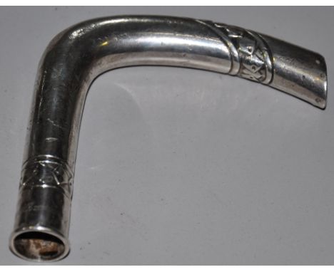 An early 20th Century Continental silver walking stick handle embossed with geometric bands