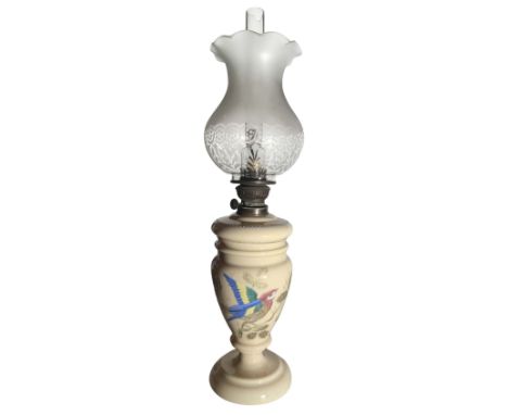 Lamp in beige opal with birds decorations. Llate nineteenth century. H 58 cm