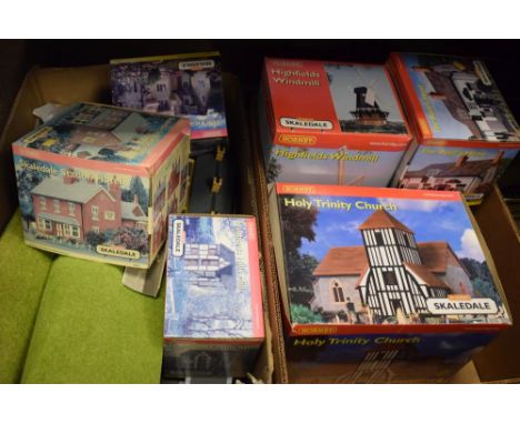 Quantity of mainly boxed Hornby OO gauge track side buildings to include The Boars House, Holy Trinity Church, Highfields Win
