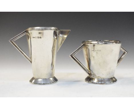 George V silver Art Deco-style milk jug and two-handled sugar basin, Birmingham 1932, sponsors R&amp;D (Roberts &amp; Dore), 
