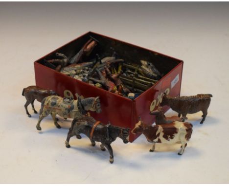 Quantity of vintage Britains lead animal farm yard figures  