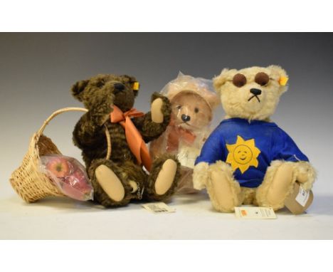 Steiff - Three limited edition Steiff teddy bears comprising of Sundays Bear (654657), Summer Bear (654473), and Autumn Bear 
