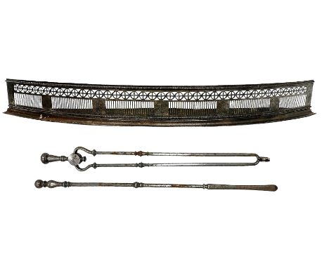George III steel bow front fender, the pierced 'fretwork' frieze as stylized roundels above four engraved foliate roundels wi