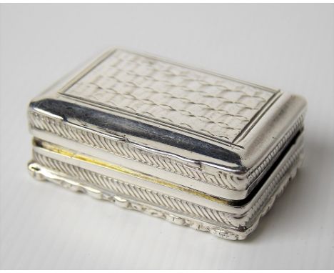 George IV silver engine turned &amp; foliate border vinaigrette, maker TP, Birmingham 1825 (lacks grill)