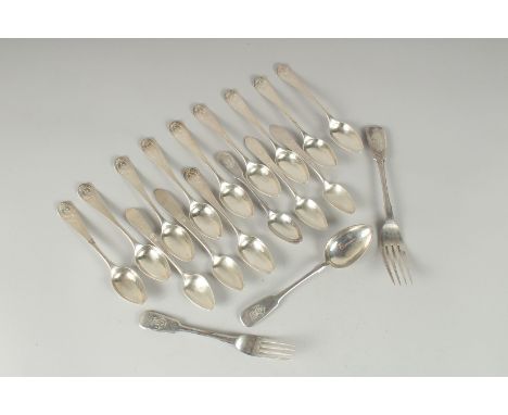 A COLLECTION OF RUSSIAN SILVER FLATWARE, comprising: a set of ten tea spoons, four tea spoons and a matching spoon, dessert s