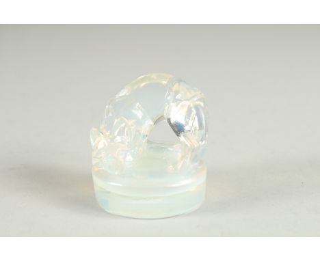 A GOOD SMALL R. LALIQUE IRRIDESSENCE FIGURE OF A FOX, on a circular base. Signed, R LALIQUE, France. 1.75ins diameter.