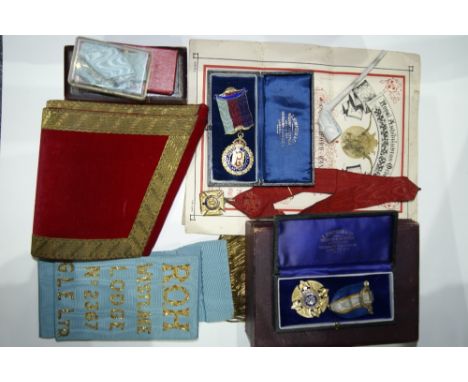 A COLLECTION OF ROYAL AND ANCIENT ORDER OF THE BUFFALOES MEMORABILIA, including a number of silver gilt and enamel medallions