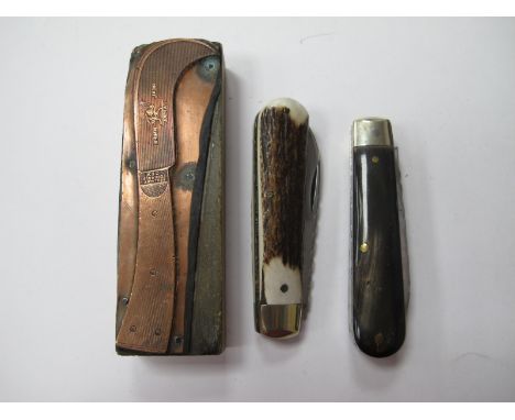 Pocket Knives by A Wright of Sheffield, one with polished horn scales with workback on blades and spine, one other with stag 