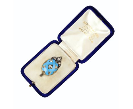 A LATE 19TH/EARLY 20TH CENTURY ENAMEL AND DIAMOND PENDANT, the oval panel applied with entwined bands of turquoise blue ename