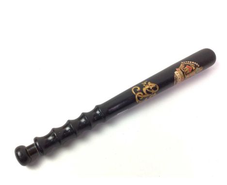GEORGE V POLICE TRUNCHEON, gilded with crown above "GR" with turned handle38.5cm long