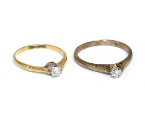 Two solitaire diamond rings (2) FInger sizes K, M1/2. 2.68g gross.