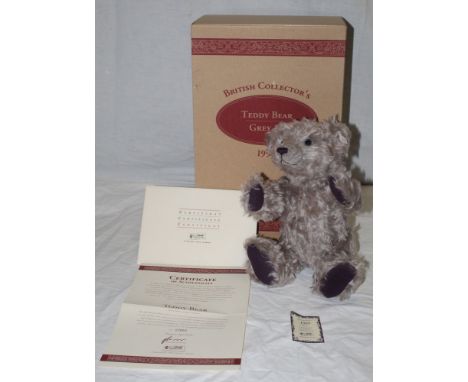 A Steiff limited edition replica teddy bear, 1999 "Grey 36", 2652 of 3000, button and label attached to its ear, having a lil