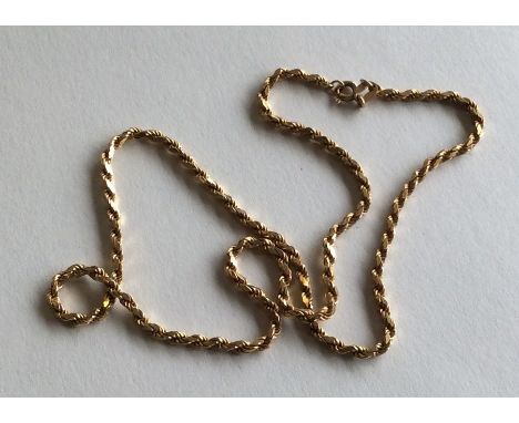 A 9 carat fancy link necklace with ring clasp. Approx. 8.2 grams. Est. £70 - £80.