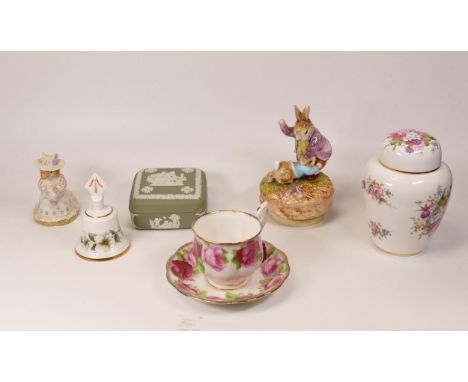 Small job lot including Wedgwood green jasper, Royal Albert Old English Rose tea cup &amp; Saucer, Bunnykins, Hammersley, etc