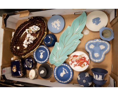 A mixed collection of items to include Wedgwood Jasperware, Crown Staffordshire Rangoon patterned circular pot, Carltonware e