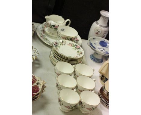 Wedgwood 'Hathaway Rose' Tea Service comprising Fruit Saucer, 6 Tea Plates, Bread Plate, Milk Jug, Sugar Bowl, 6 Tea Cups and