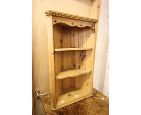 Pine Hanging Corner Shelf