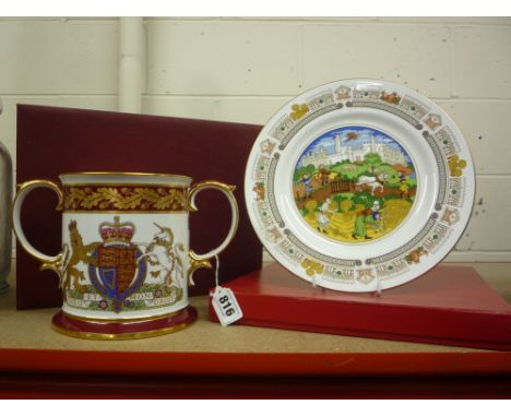 A BOXED SPODE LIMITED EDITION LOVING MUG, commemorating Queen Elizabeth II Silver Jubilee, with certificate and a boxed Spode