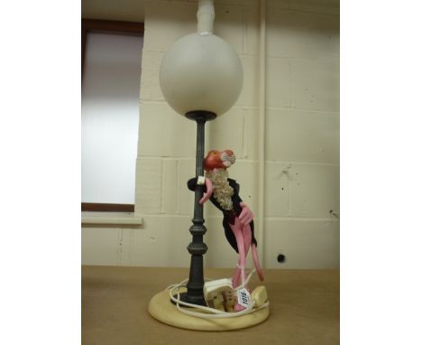 A NOVELTY 'PINK PANTHER' TABLE LAMP