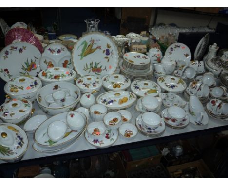 ROYAL WORCESTER 'EVESHAM' DINNER/TEA/COFFEE WARES, (over 100 pieces)