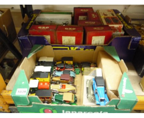 A SMALL QUANTITY OF UNBOXED AND ASSORTED PLAYWORN DIECAST VEHICLES, mainly Matchbox 'Models of Yesteryear' including Mercedes