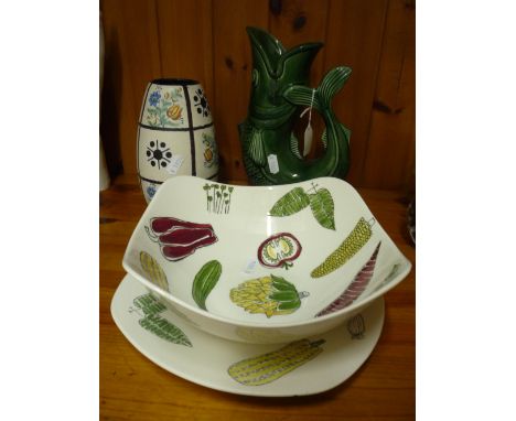 MIDWINTER SALAD WARE BOWL/STAND, Dartmouth gurgle jug No.144 and a vase (4)