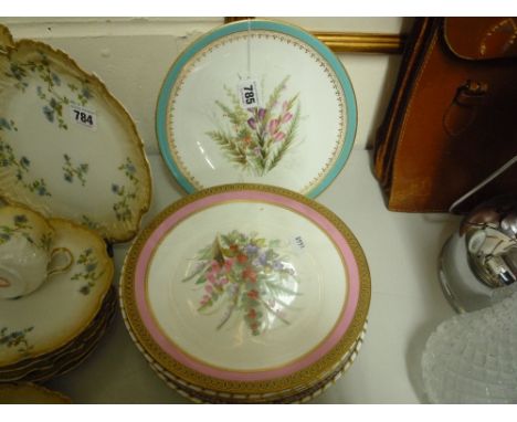 SIX VARIOUS WORCESTER PLATES, (6)