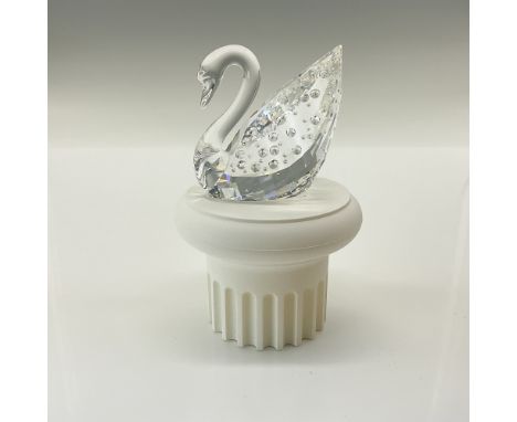 This artist signed Swarovski crystal Centenary Swan, released in 1995 to commemorate the 100th anniversary of the Swarovski b