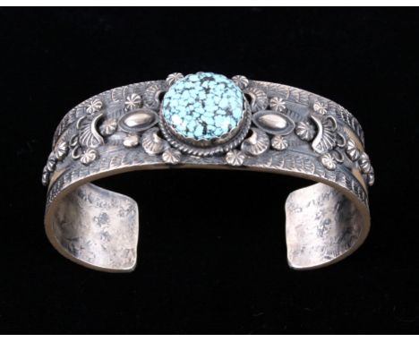 Vivid Carico Lake Turquoise Vintage Native American Navajo Singed Sterling Silver Bracelet Vivid Carico Lake Turquoise Vintage Native American Navajo Singed Sterling Silver Bracelet