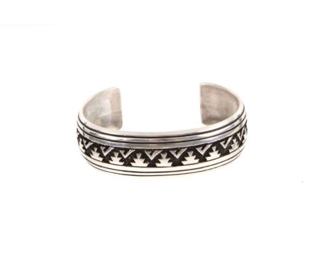 For your consideration is this hand stamped Navajo Native American Tommy &amp; Rose Singer sterling silver bracelet. Singer i