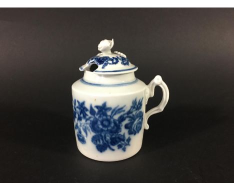 CAUGHLEY BLUE PRINTED MUSTARD POT AND COVER late 18th century, in a version of the Three Flowers pattern, C to base, height 9