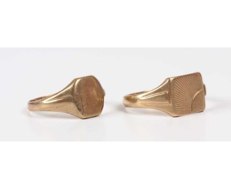 A 9ct gold square signet ring with engine turned decoration, Birmingham 1956, ring size approx W1/2, and another 9ct gold sig