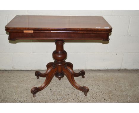 19TH CENTURY FOLD TOP MAHOGANY CARD TABLE, WIDTH APPROX 91CM