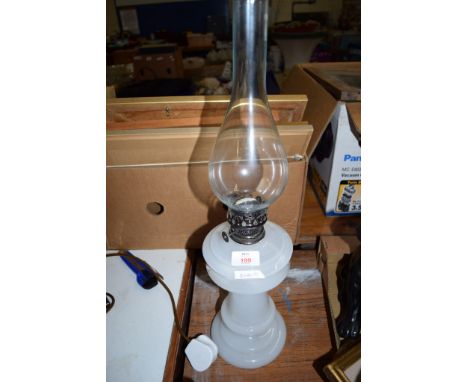 TABLE LAMP WITH GLASS CHIMNEY