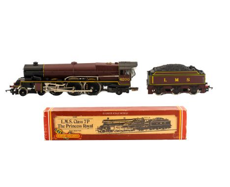 Hornby Railways OO Gauge Scale Adult Only Diecast Model Locomotive and Tender R050 L.M.S 7P No 6200 ' The Princess Royal ' Lo