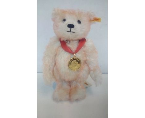 Steiff teddy bear with gold - Leo